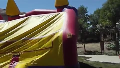 It is Balloon! Space is FAKE - Flat Earth