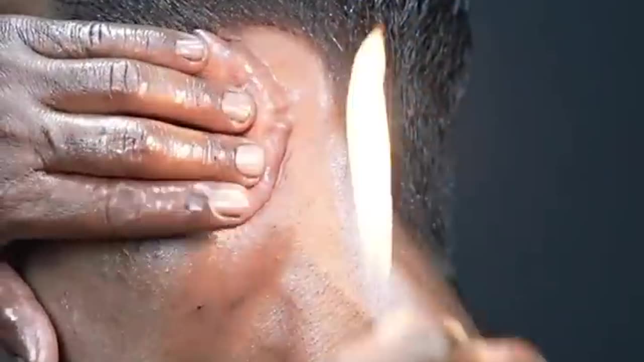 MASSAGE WITH FIRE AND EAR FINGER BY BARBER