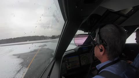 GVII Snow Departure, Takeoff