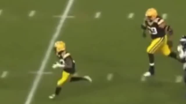 Packer VS Titans who's winning?
