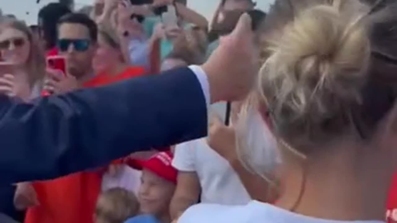 Thousands Come Out To See Trump Assist In Hurricane Relief Efforts