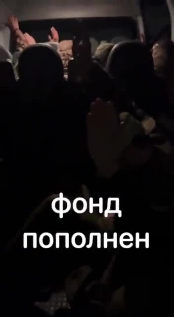 Ukrainians Call for a Bus After 11 Russian Soldiers Surrender all at Once