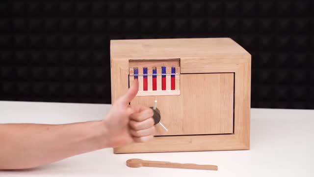 Wooden Safe with Magnetic Gravity Lock 👍👍👍