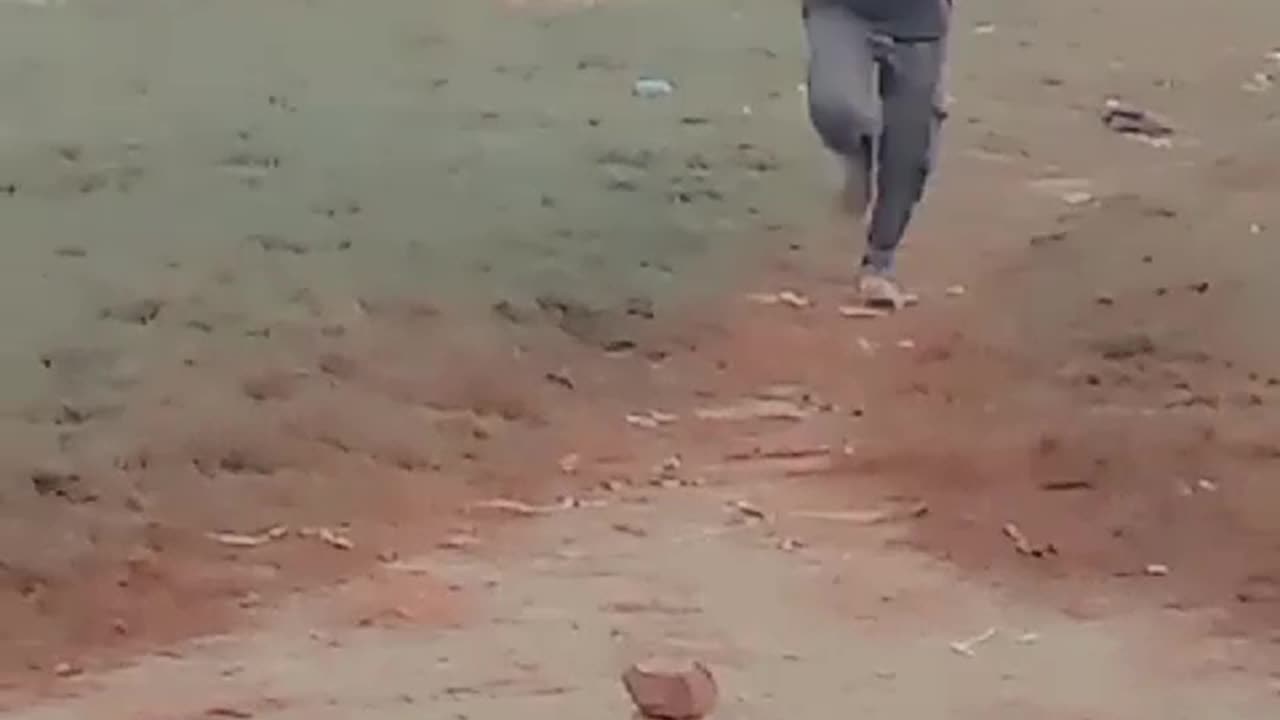 Cricket Lover Beautiful Bowling Action in Pakistan