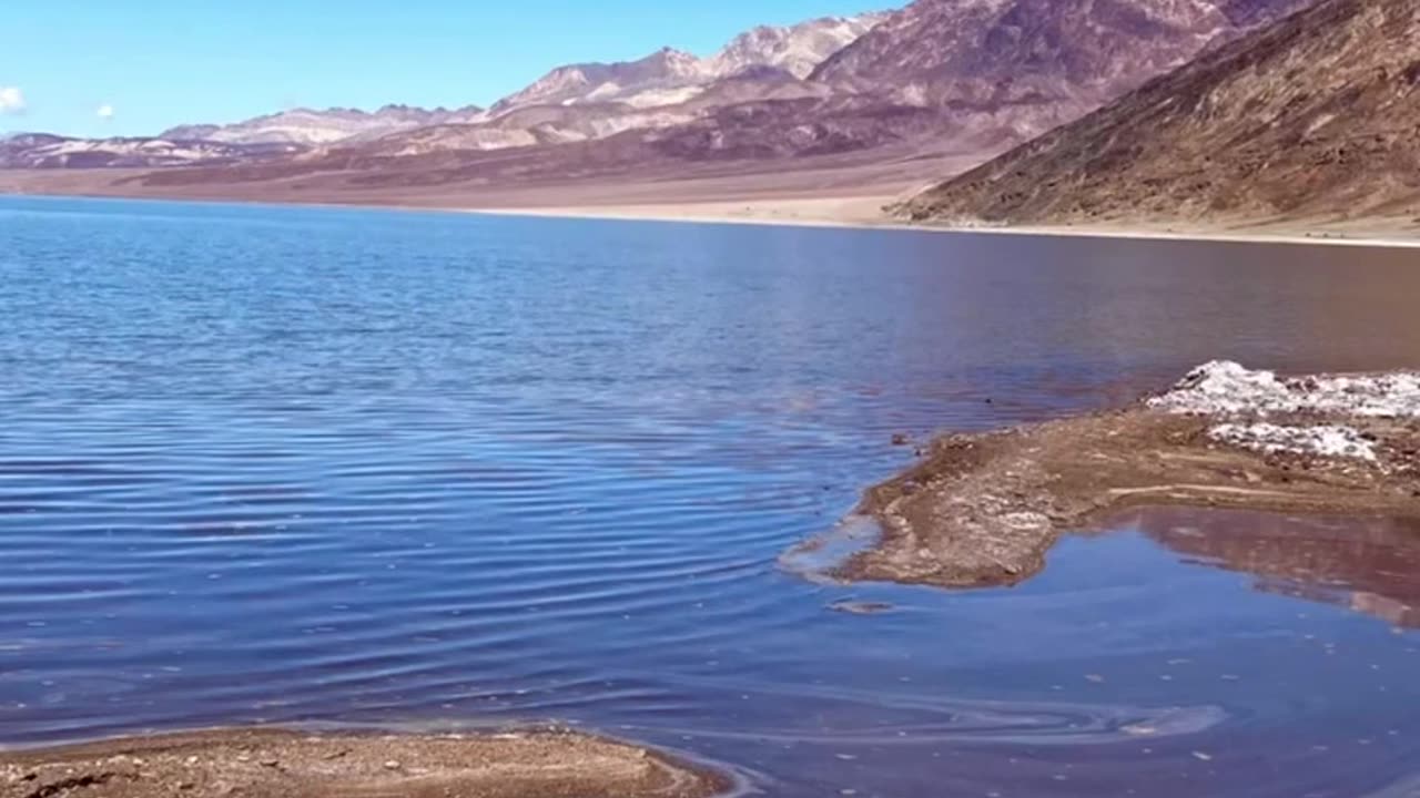 🚨 Nature's Astonishment in Death Valley! 🌊