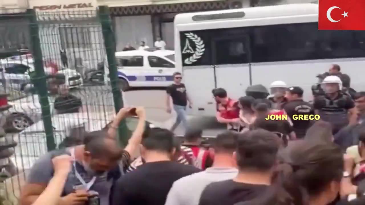 👉ΚΩΣΤΑΝΤΙΝΟΥΠΟΛΗ !!🔥👉Το G@y Pride... #ΑΝΤΕΞΕ... ( 5 )... ΛΕΠΤΑ !!😂