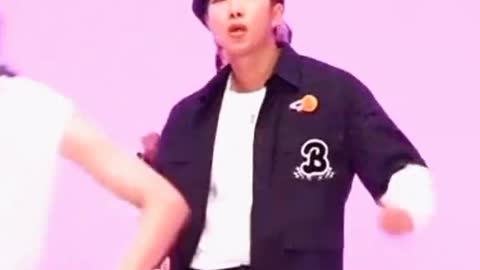 BTS 💜 tiktok has lo tuyo ☀️