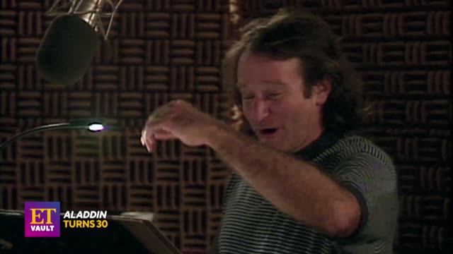 Alladin Turns 30 Robin Williams Talks Voicing The Genie (Flashback)