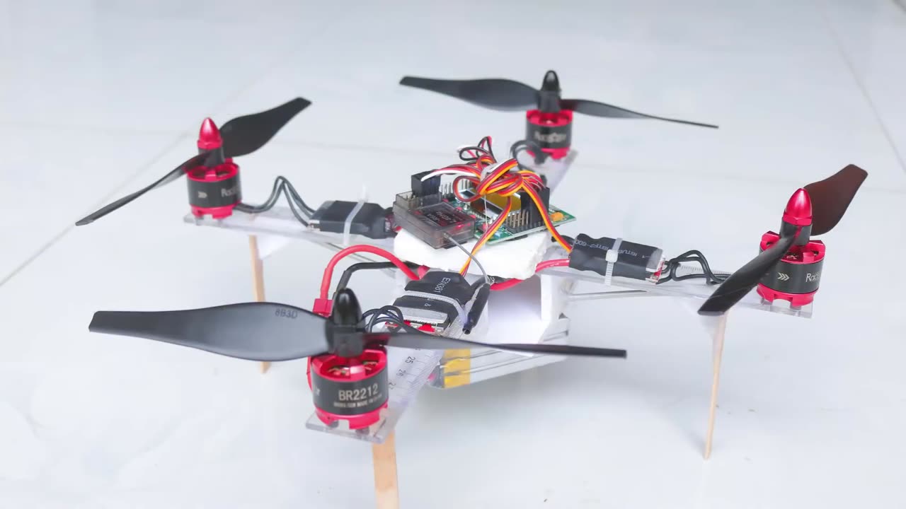 DIY Quadcopter : How to Make a Drone at Home