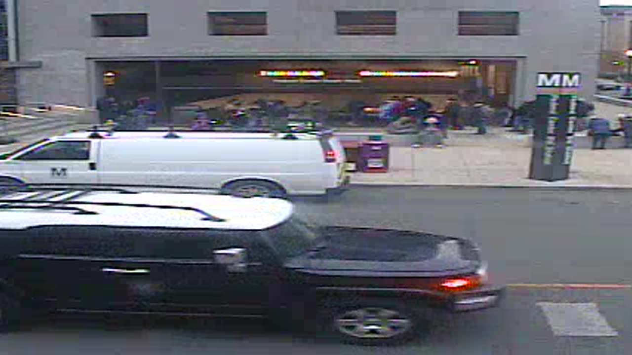 6600FHOB003rd-DSWFedCntrMetro_2021-01-06_16h20min00s893ms.mp4