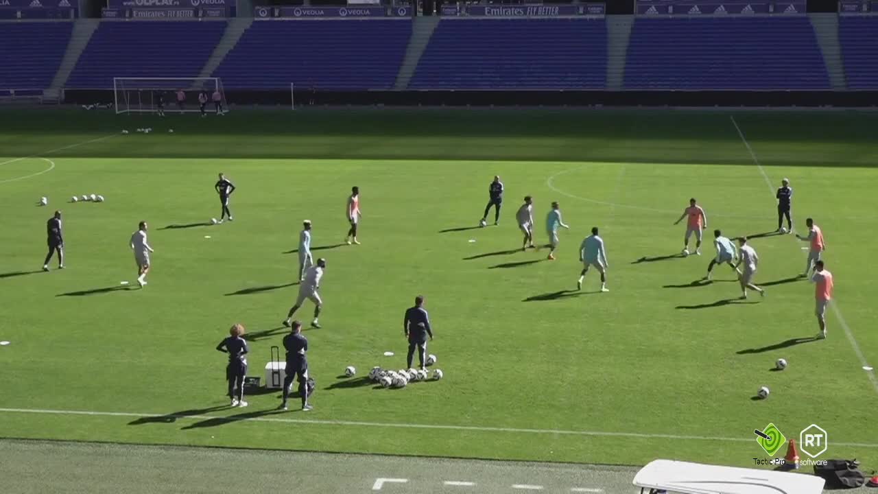 ⚽️Ball Possession '(4+4)v4' - 🇫🇷Ol. Lyon 2022 - Peter Bosz🇳🇱