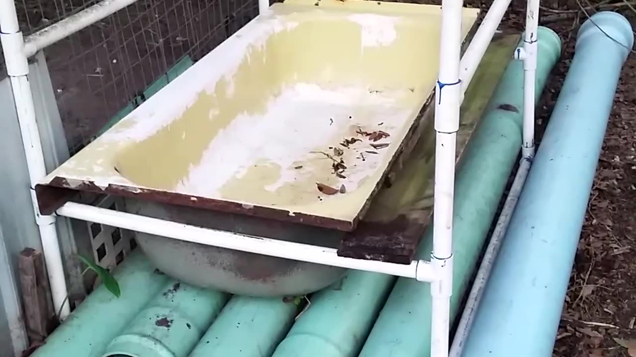 Building Bath Tub Worm Bed pt3