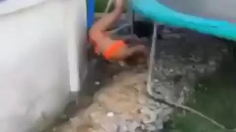 Funny video||1|| woman jumped on trampoline failed