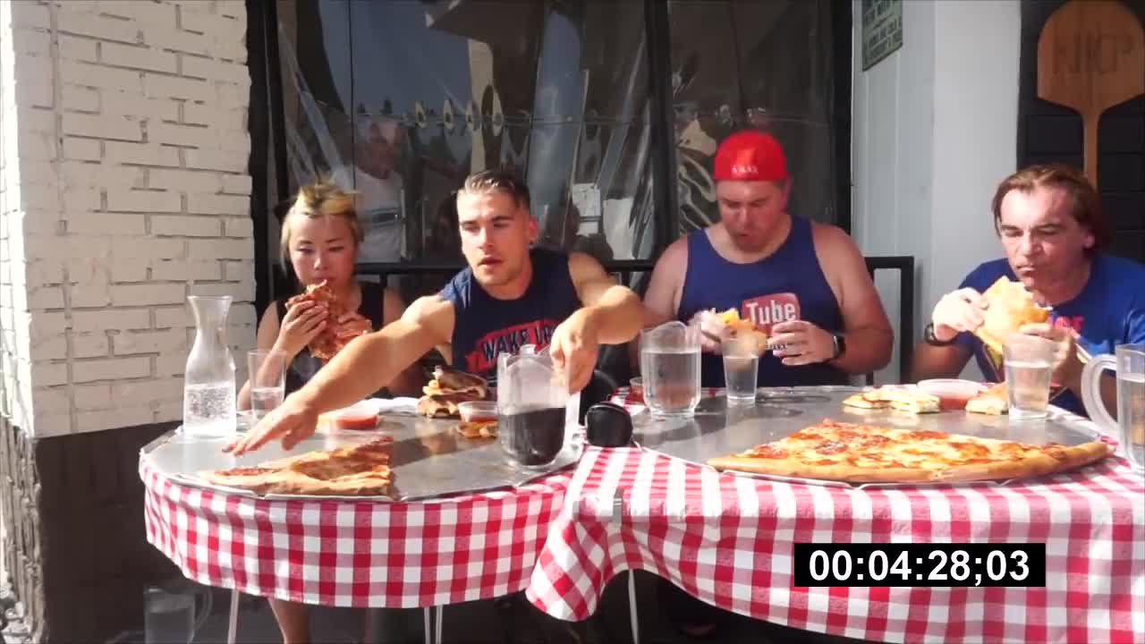 GIANT 100 PIZZA CHALLENGE W RANDY SANTEL
