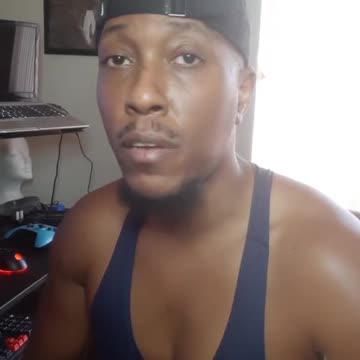 Crazy lady, smart dude