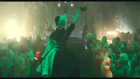 Cruella _ Rock Concert Fashion Show Scene (_She Killed My Dogs And Made A Coat_) _ Movie CLIP 4K
