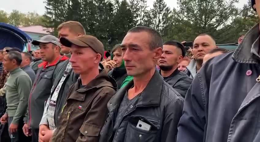 “LA SANTA MADRE RUSSIA DI VLADIMIR PUTIN NON CEDERA’ DI FRONTE AD UN OCCIDENTE MALATO, ATTACCABRIGHE, SERVO DEGLI INTERESSI OCCULTI CHE DIRIGONO OGNI AZIONE DELLA NATO!!”😇💖👍