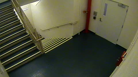 8423OHOB05Stair1_2021-01-05_16h11min21s917ms.mp4