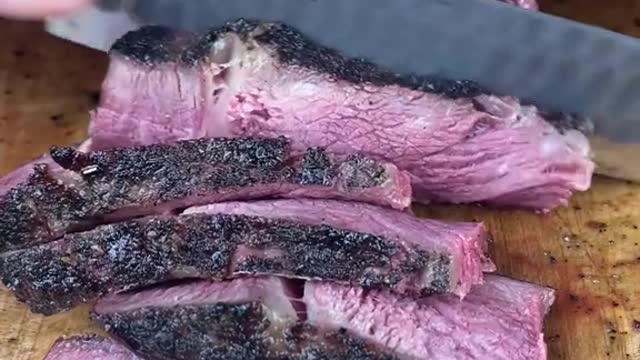 Double Stingray Tomahawk What should we name this…. 👨🏼🦳 #steak #grilling #outdoorcooking