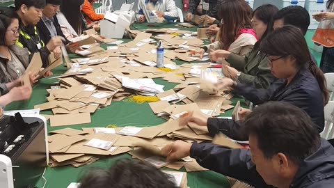 2017년 5.9대선 개표소에서 촬영한 우편투표 개함 동영상
