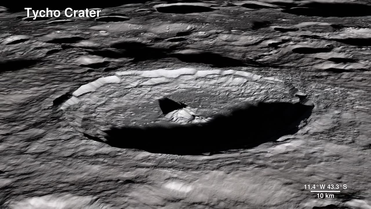 Tour of the Moon in 4K