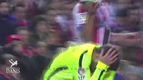 BEST FUNNIEST MOMENT FOOTBALL-11