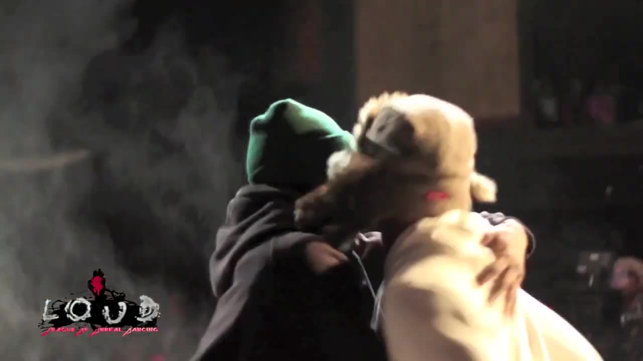 Storyboard P X SAM I AM : moonwalk on crack (VIDEO)