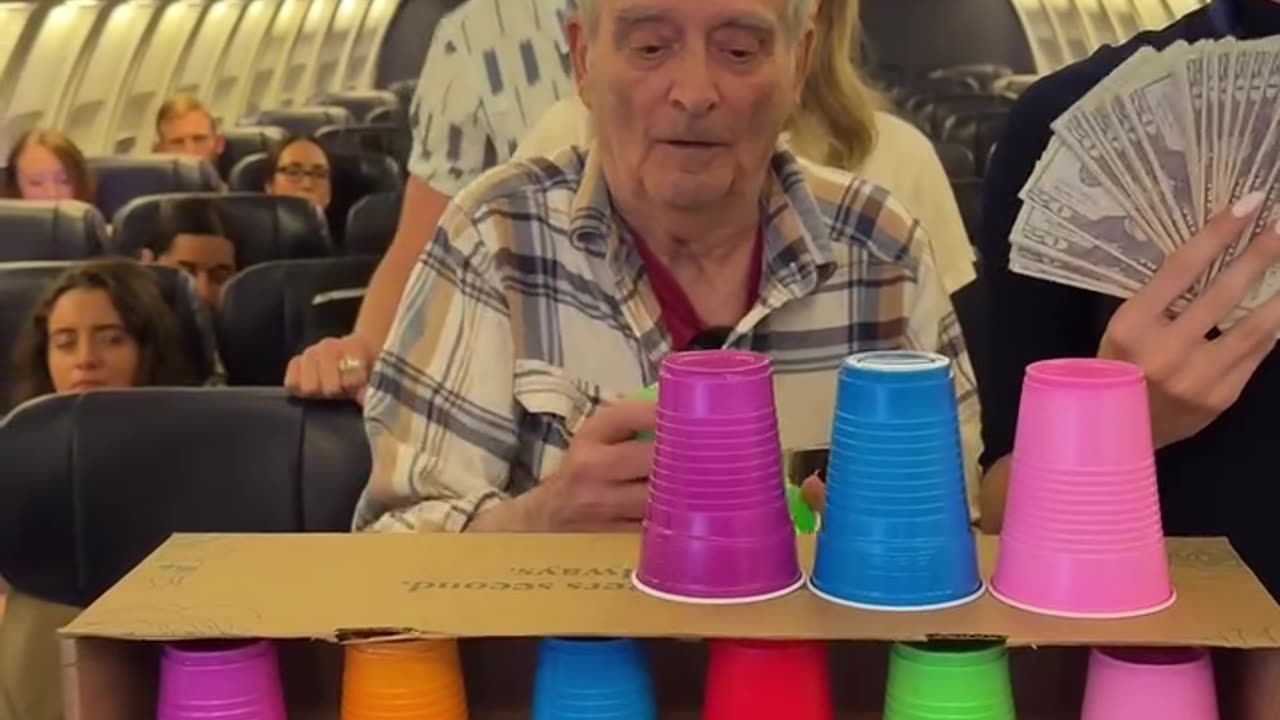 Match the colors win the money game in public that makes people on plane happy
