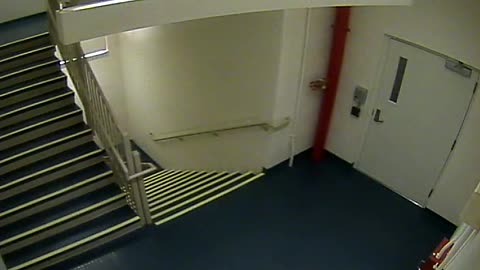 8400OHOB03Stair1_2021-01-05_18h40min01s947ms.mp4