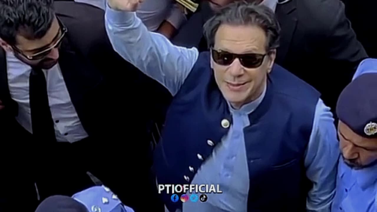 PM imran khan attitude mode🔥