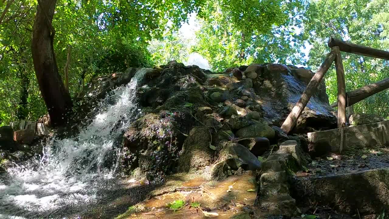 Waterfalls Lake Water Alpi Mountains Nature