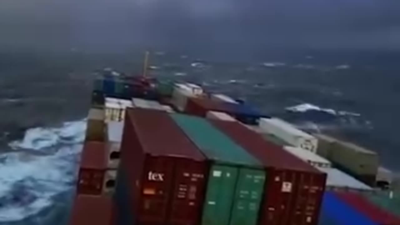 Special Video of Big Container Ships Accidents and Crashes Video