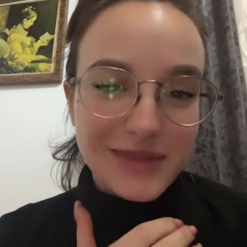 E reja tallet me Filon e Korçës: Qeshni të gjithë