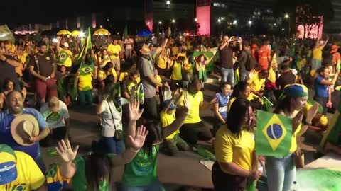 Bolsonaro voters pray as rival Lula wins Brazil presidential runoff | AFP