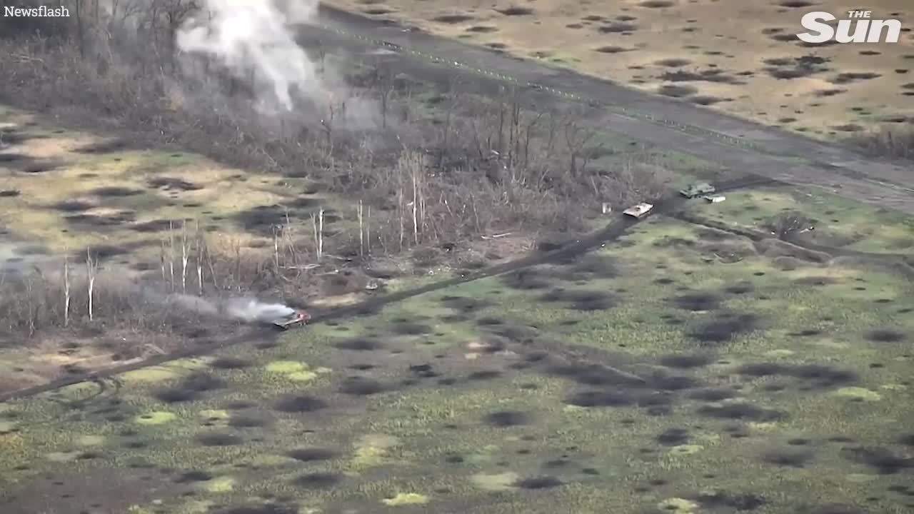 Russian soldiers flee as Ukrainian forces obliterate row of armoured vehicles