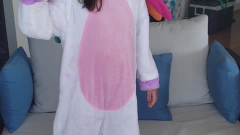 Crazy dancing Unicorn