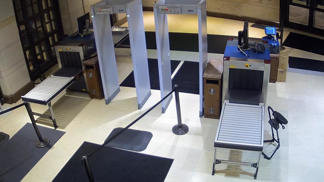 7151CVCULSScreeningMetalDet3_2021-01-04_23h40min03s357ms.mp4