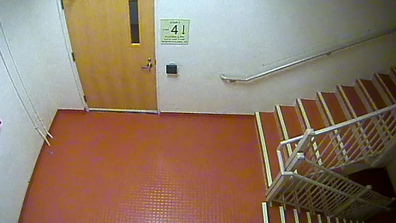 8414OHOB04Stair3_2021-01-06_21h01min10s403ms.mp4