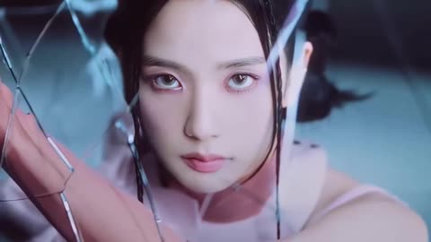 Jisoo having my heart