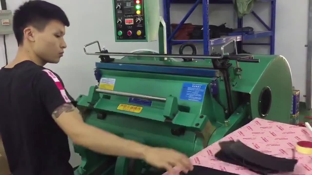 Hot sale economic manual die cutting machine