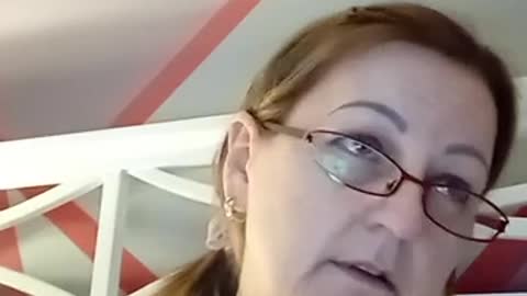 Szabad ember hogyan viselkedjen a bíróságon