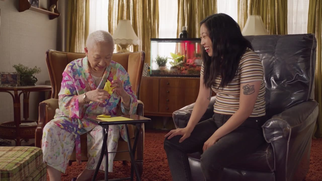 The Art of Origami - Awkwafina Is Hangin’ with Grandma