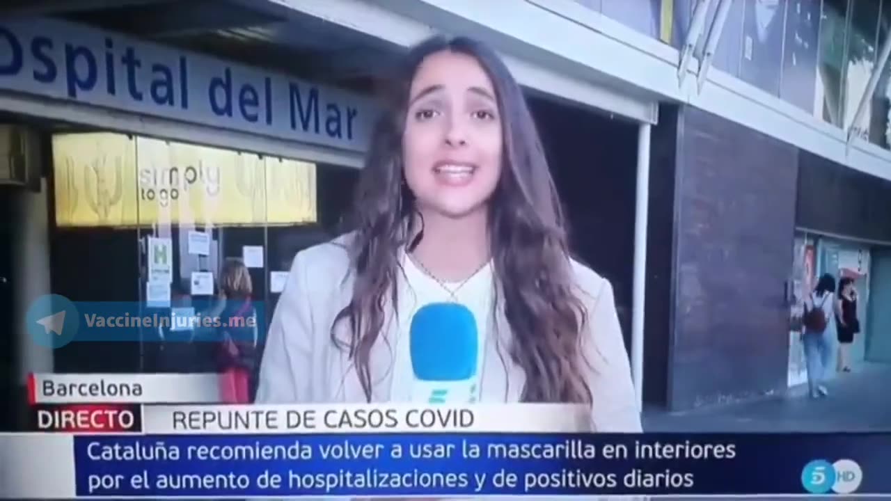 Barcelona Spain TV reporter Cristina Sanchis collapsed live on air on Jun.30, 2022