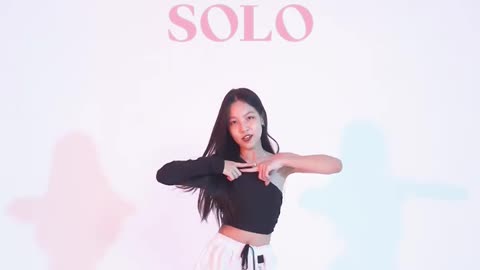 JENNIE - "SOLO" (REMIX)