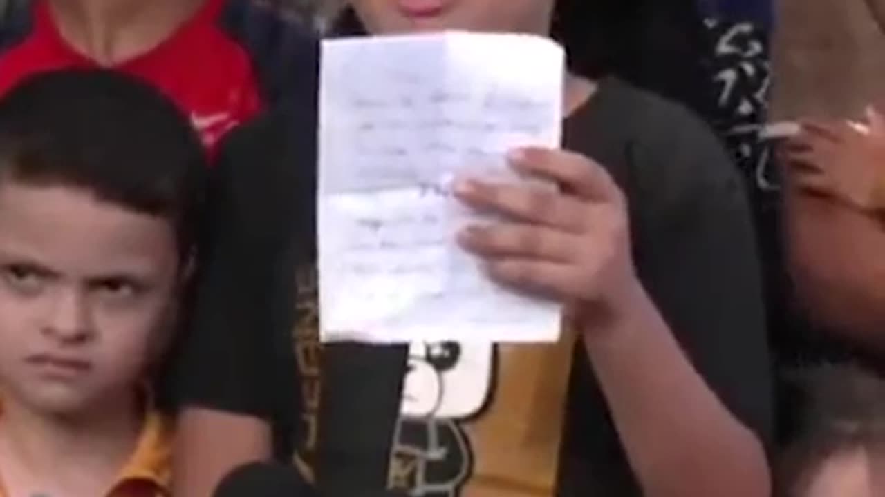 Children in Gaza held a press conference to call for peace and protection.