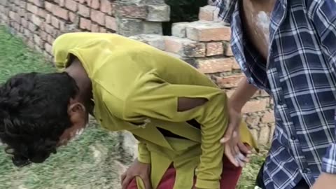 टाटा बाय खत्म 😜😜 #comedy#short #viral #funny #elvishyadav#trending@dehatiteamdt @TheSocialFactory