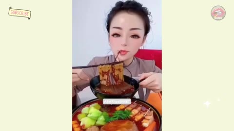 Mukbang ASMR Noodles