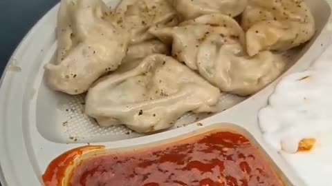 Rs20 Spicy Momos 😋 - Street Food Momos - Indian Street Food #shorts