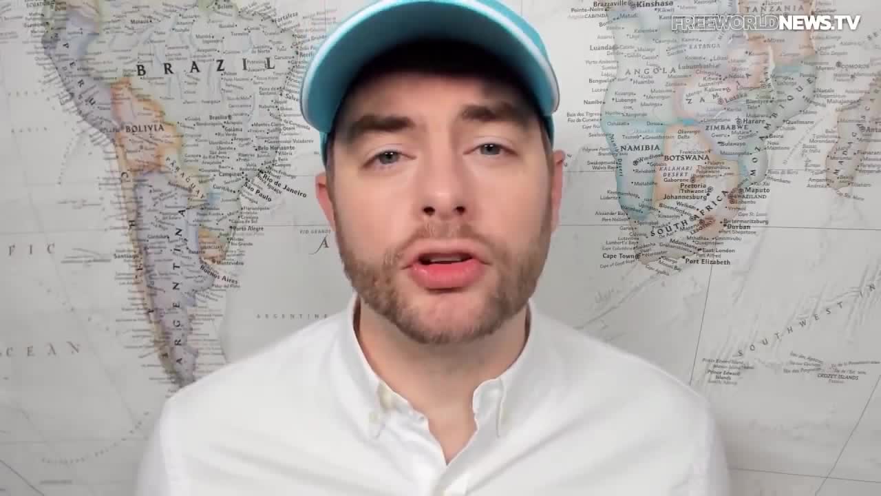 Lizzo Celebrates GAINING Weight - OC