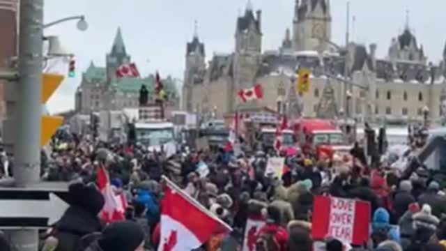 Ottawa Freedom Convoy - Heavy Police Presence Feb 6th